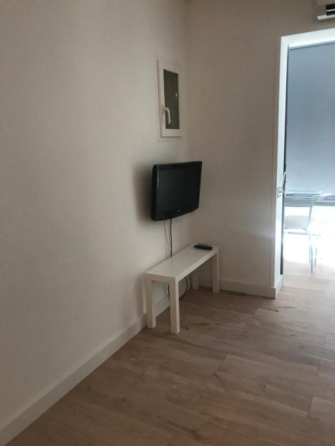 Studio 2 adultes 2 enfants Sanary sur Mer à 800m de la mer Eksteriør bilde